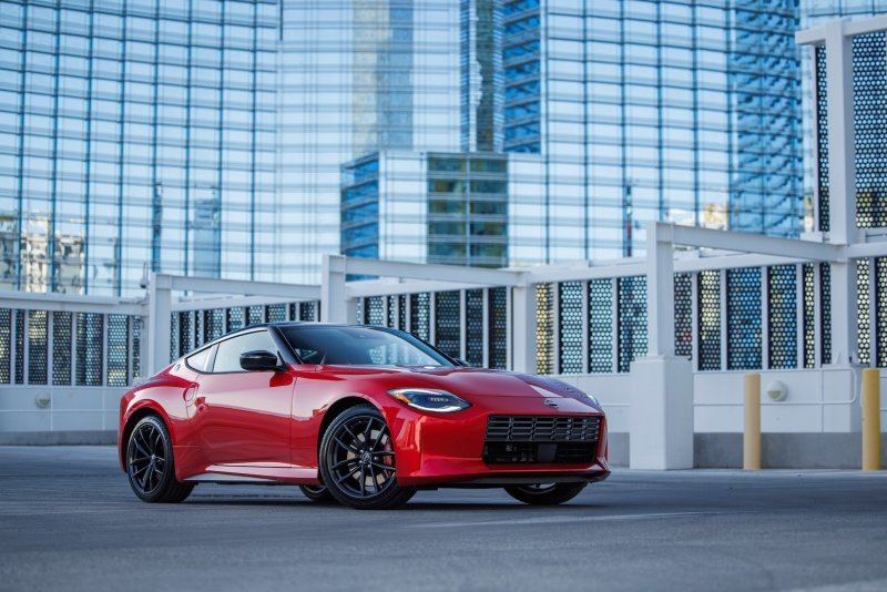 Nissan 2023