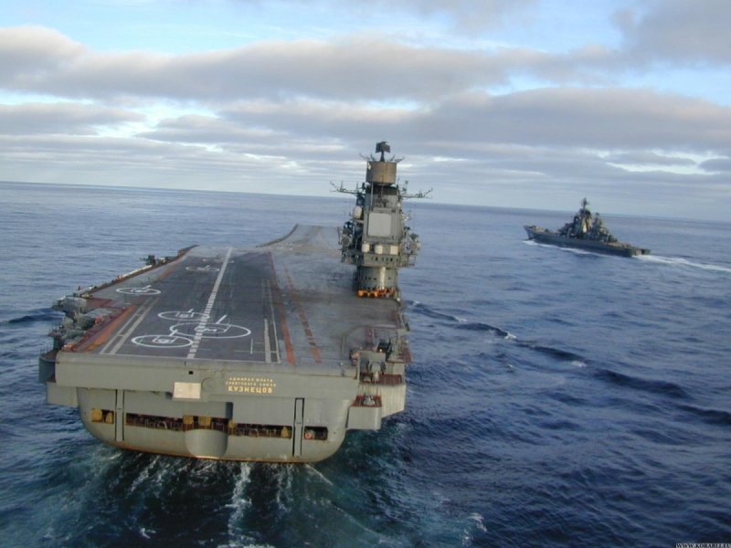 Габариты Адмирала Кузнецова авианосца