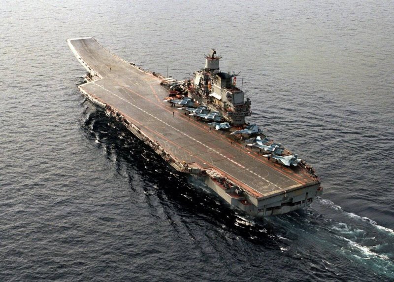 Мурманск корабль Адмирал Кузнецов
