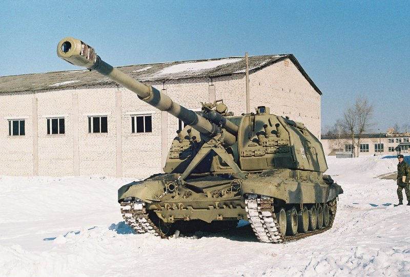 САУ 2с19 Мста-с вид сбоку