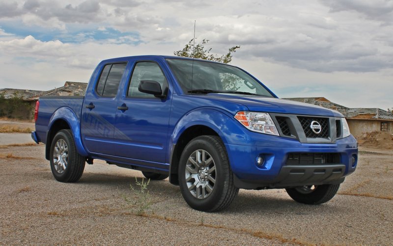 Nissan Frontier Truck 2013