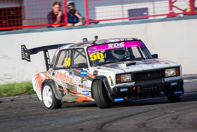 Lada 2107 дрифт