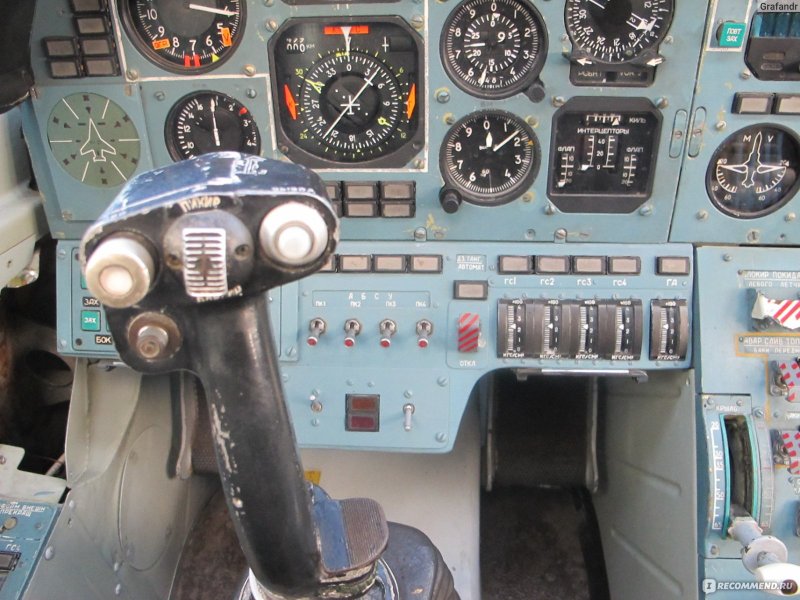 Ту-160 кабина