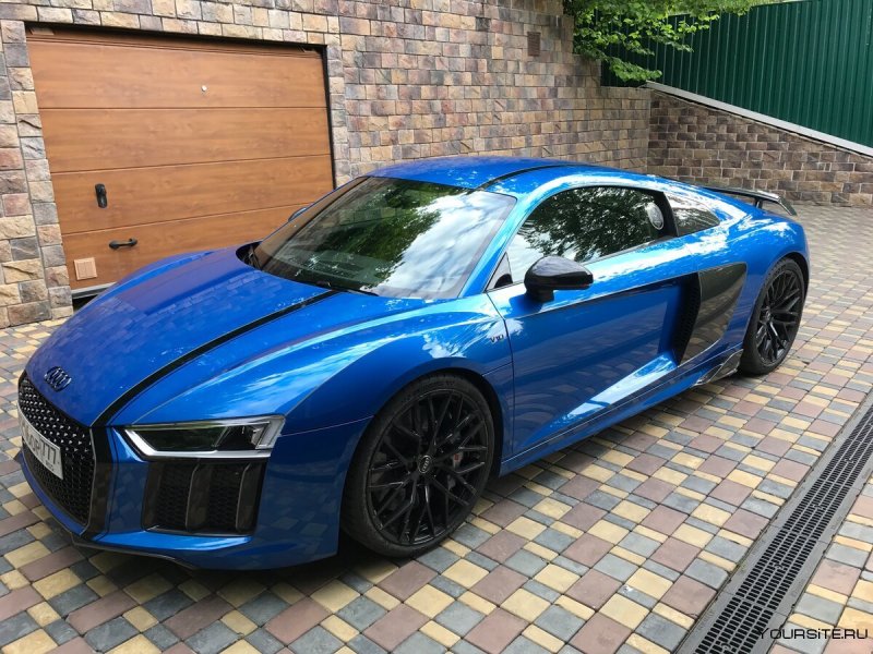Audi r8 II