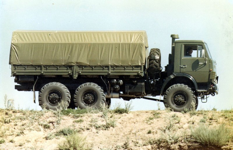 КАМАЗ 4310 военный