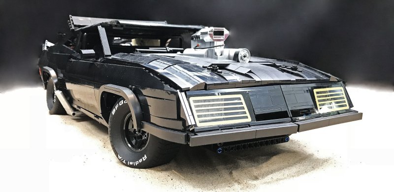 Ford Falcon Mad Max LEGO