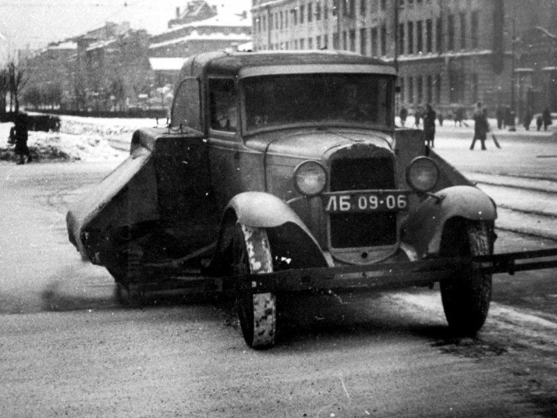Грузовик УРАЛЗИС-нами-375