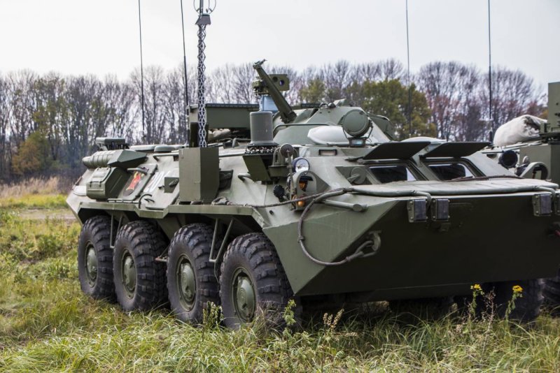Разведывательная химическая машина РХМ-6