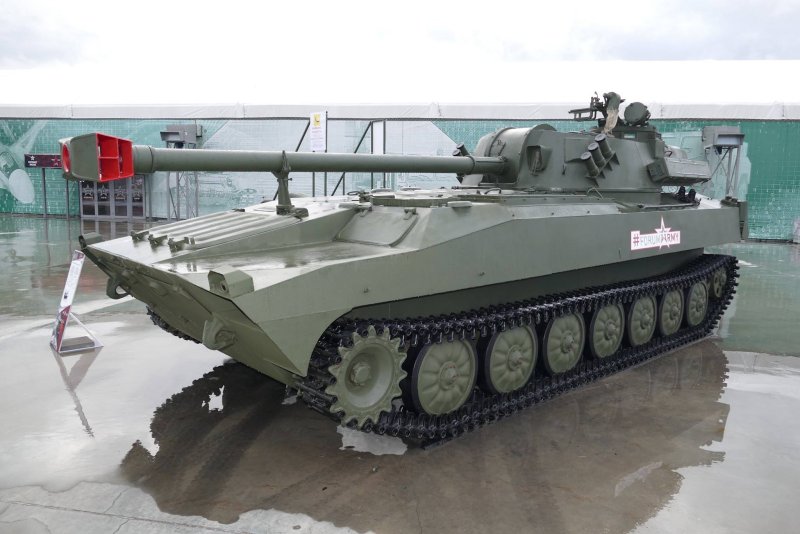 Сборная модель Trumpeter Russian 2s34 Hosta self-Propelled Howitzer/mortar (09562) 1:35