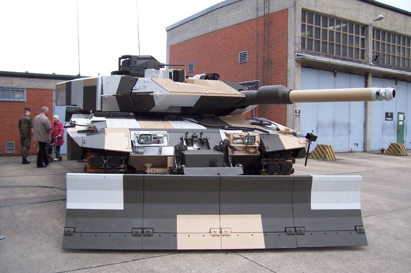 1/72 Slt56 Tank Transporter Leopard 2a7 обзор Takom