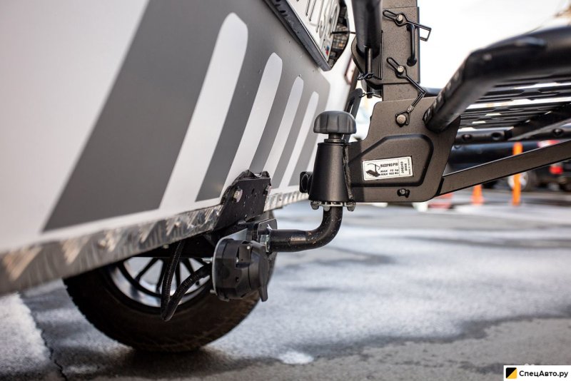 Домик на колесах модель