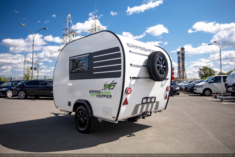 Grasshopper 320 прицеп