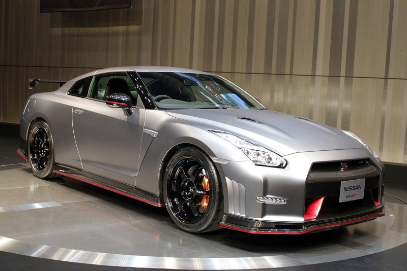 Nissan GTR нисмо