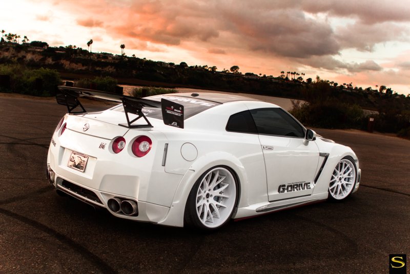 Nissan gt-r 2017