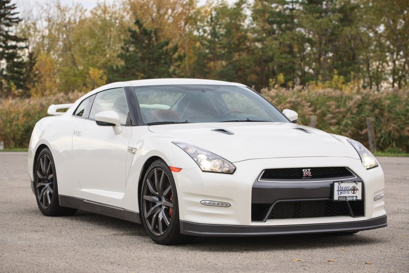 Nissan gt-r r35