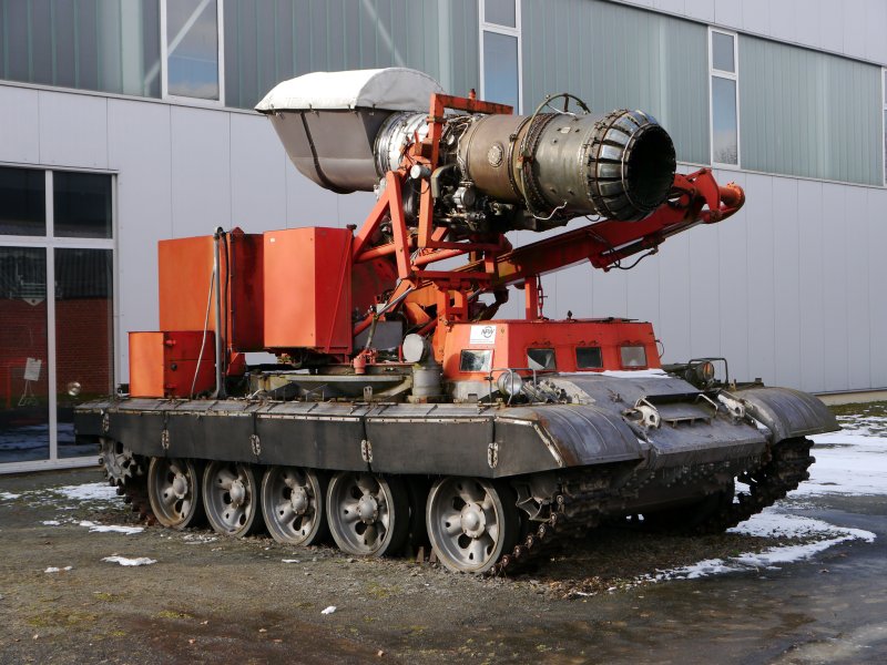 Машина разминирования змей Горыныч ур-77