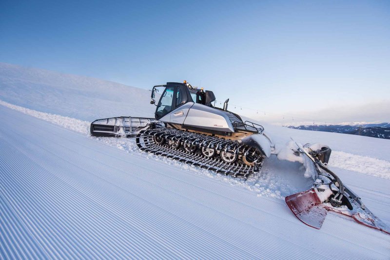 Siku ратрак PISTENBULLY 600