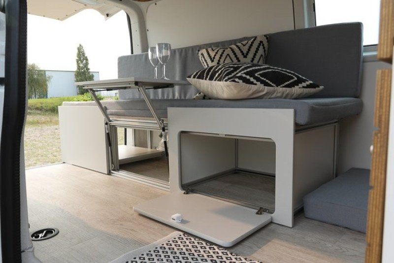 VW t6 Camper Interior Bed