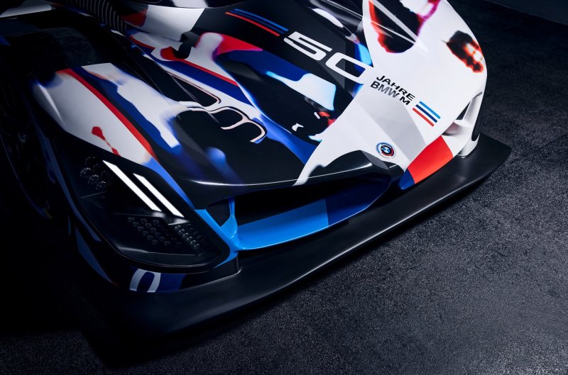 BMW Hybrid v8