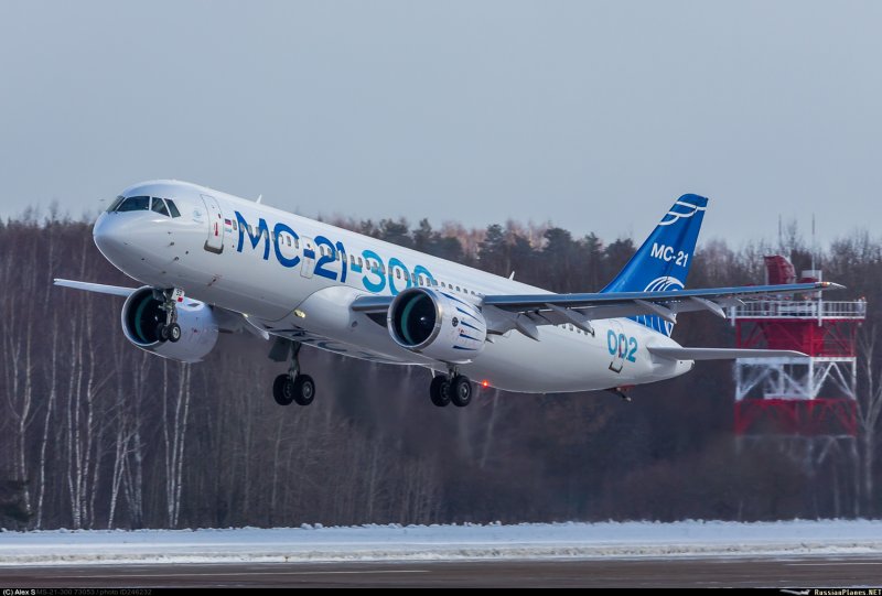 MC 21 300 самолет