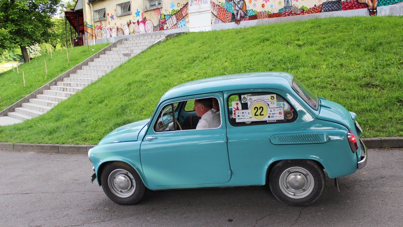 ЗАЗ 965