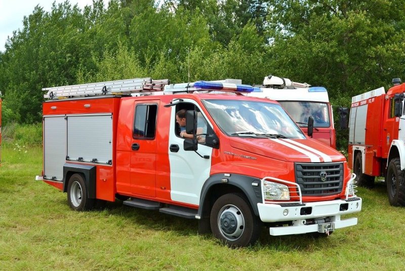 Газон next автоцистерна пожарная АЦ-1,0-40/4 - "Тайга"