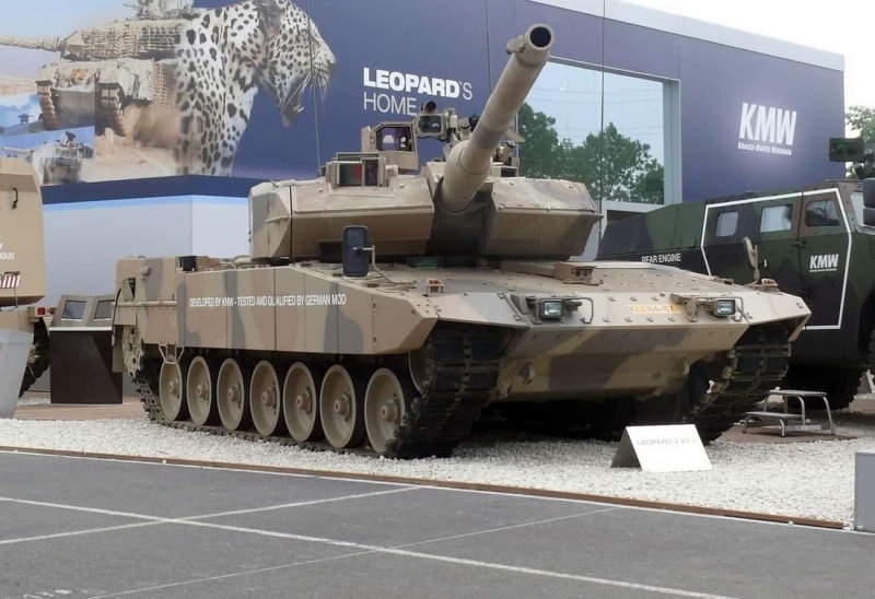 Leopard 2a7 130mm