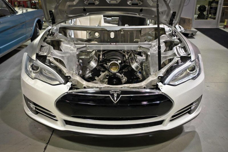 Электродвигатель Tesla model s