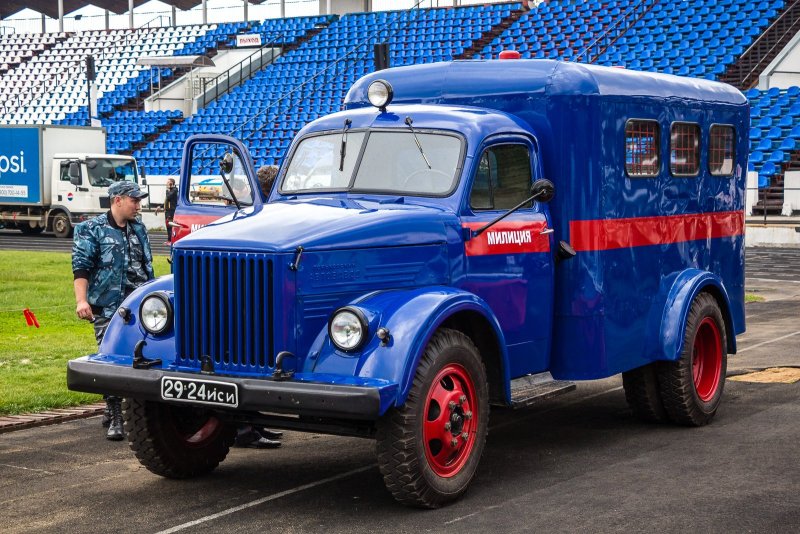 ПАЗ 653 автозак