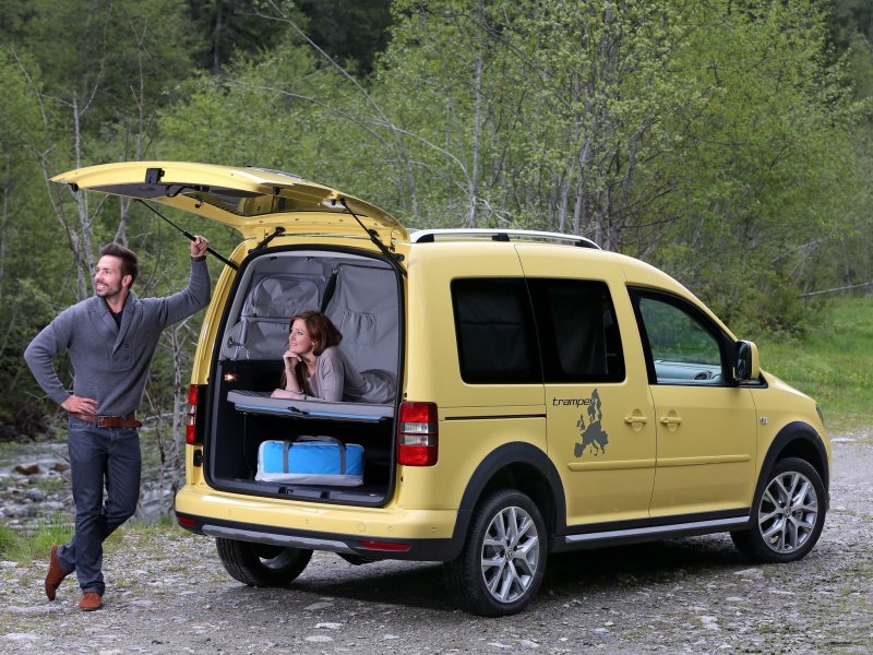 Volkswagen Caddy 3 поколение Tramper