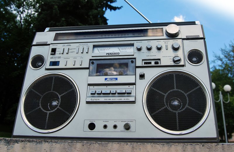 Hitachi Trk-8600e