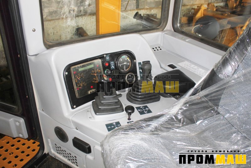 Бульдозер б10м