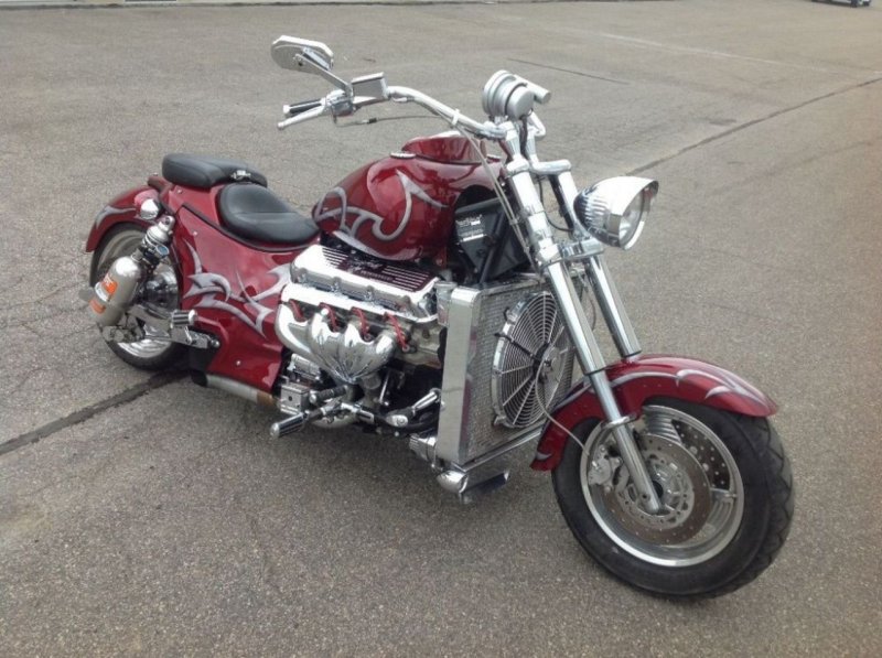 Мотоцикл Boss Hoss v8