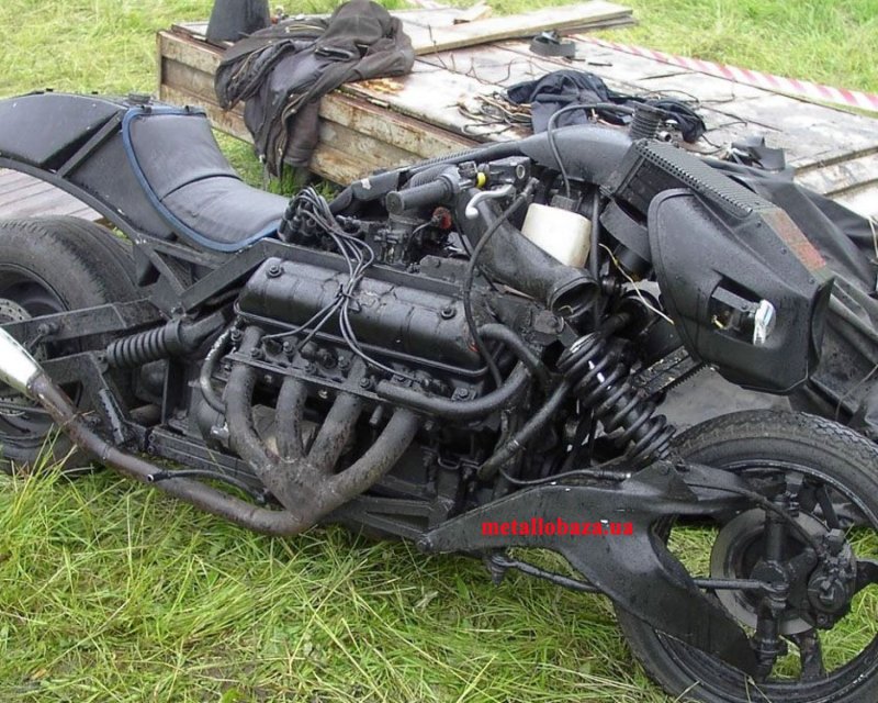 Мотоцикл Урал с двигателем ГАЗ 53