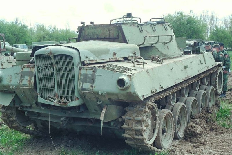 Бронетранспортер БТР-80а арт