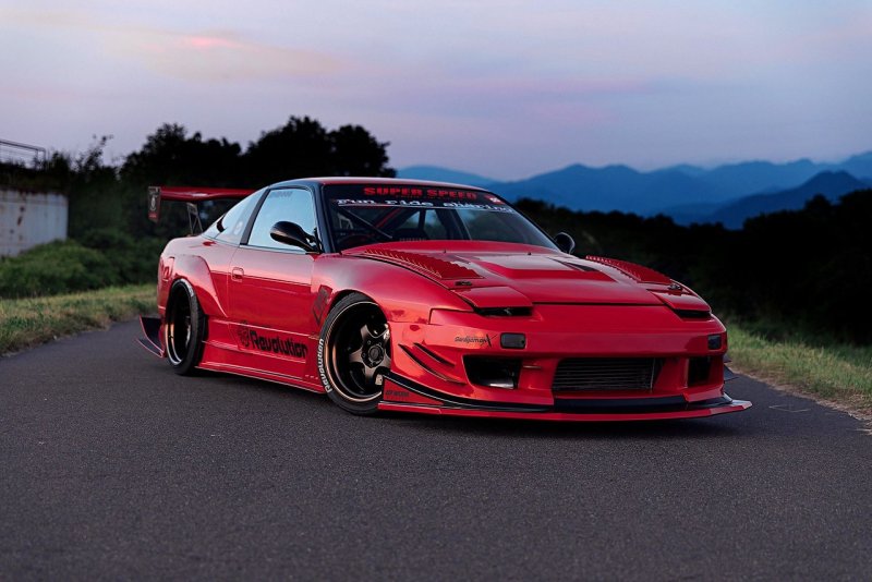 Ниссан 180 SX s13