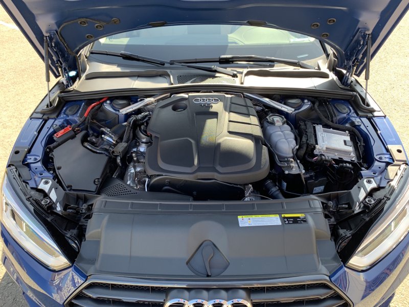 Подкапотное пространство Audi a5