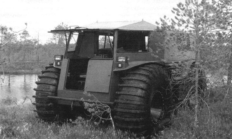 Болотоход ЗИЛ 4904