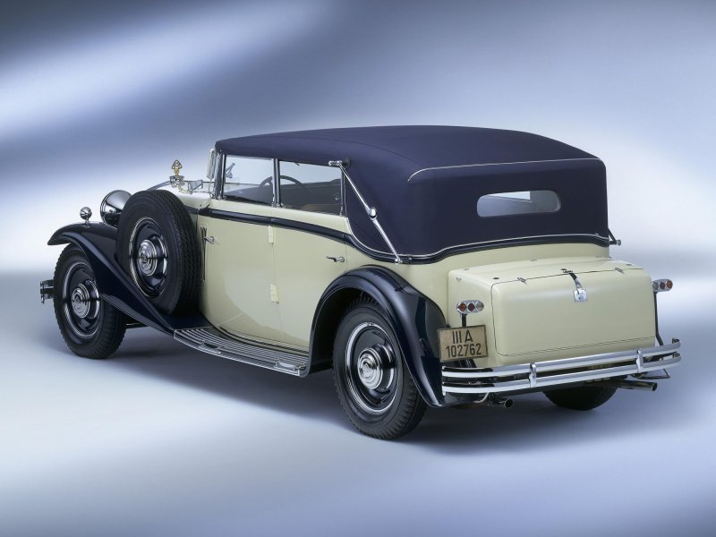 Автомобиль Maybach ds8 Zeppelin