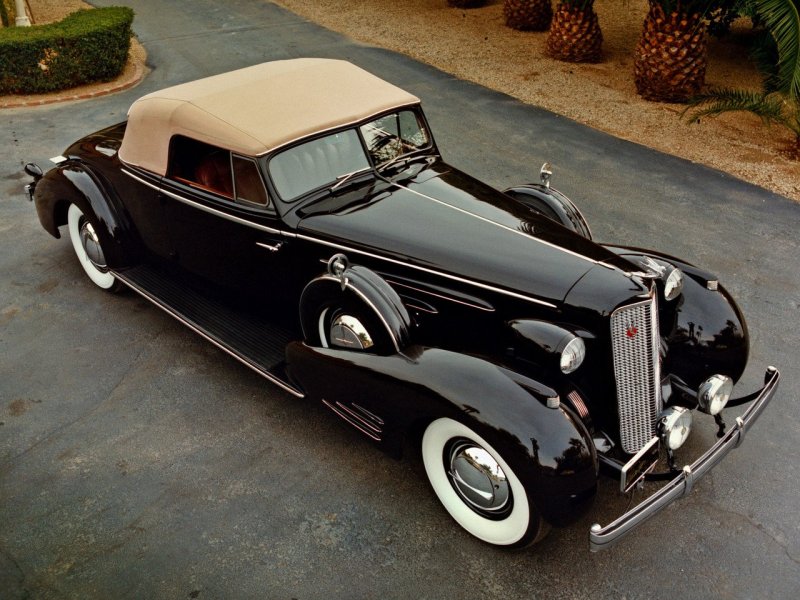 Cadillac v16 1936 Imperial