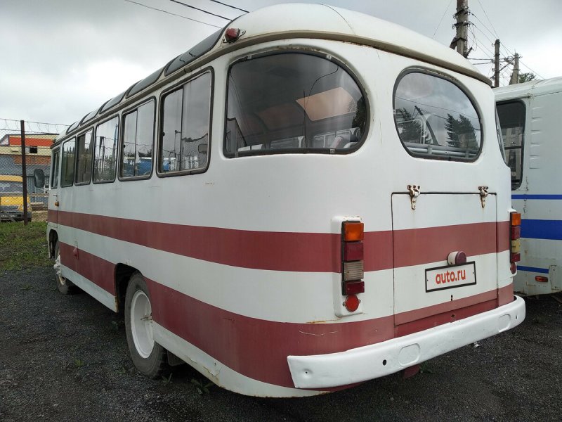 ПАЗ 672 3201 белый
