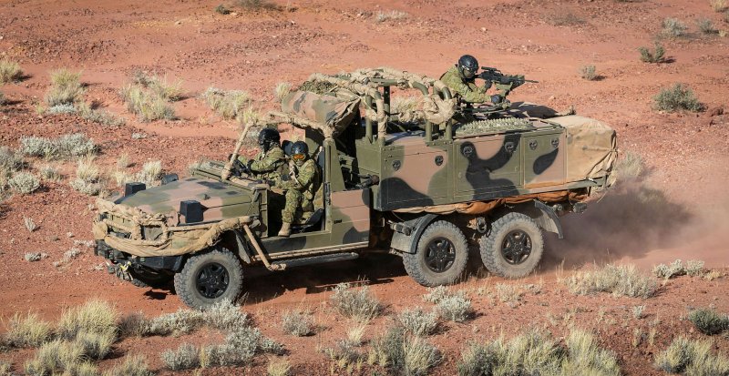 Mercedes-Benz g-Wagen 300 CDI 6х6 Surveillance reconnaissance vehicles