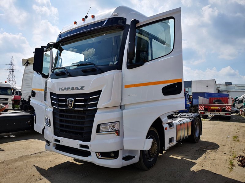 Новый седельный тягач КАМАЗ 54901