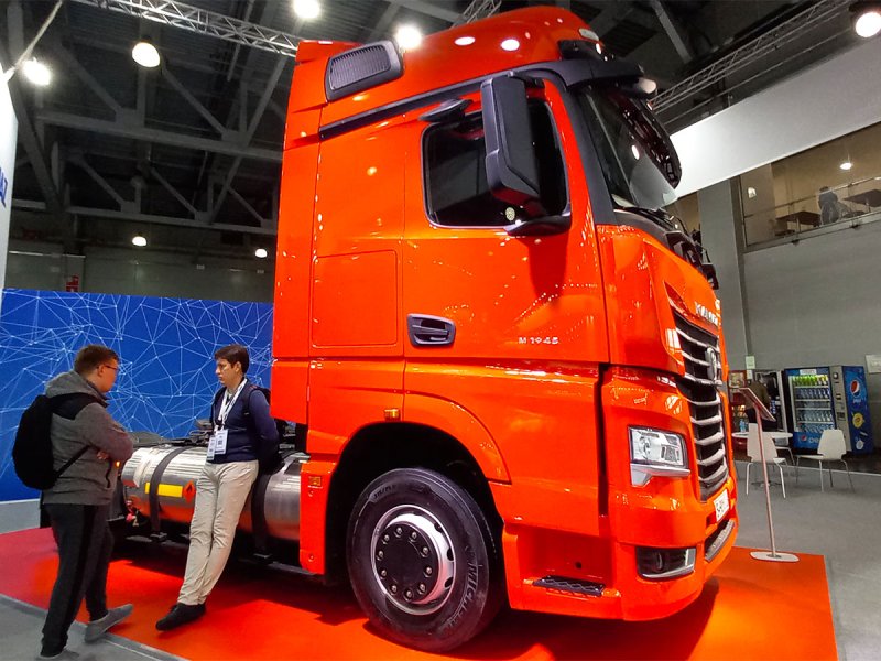 Новый КАМАЗ тягач 2020