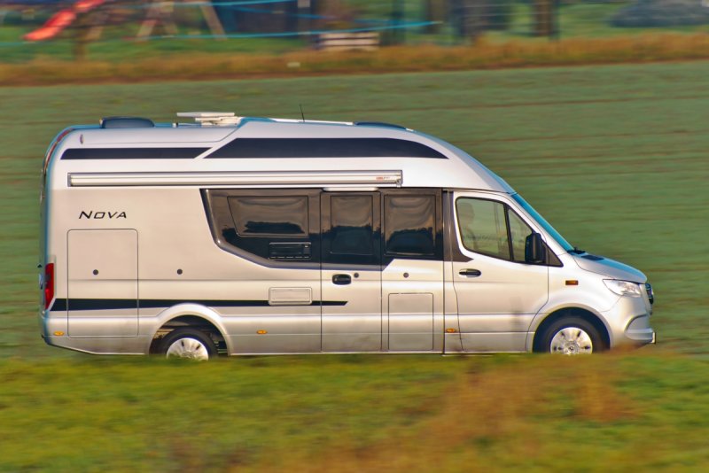 Автодом Hymer Mercedes-Benz Sprinter