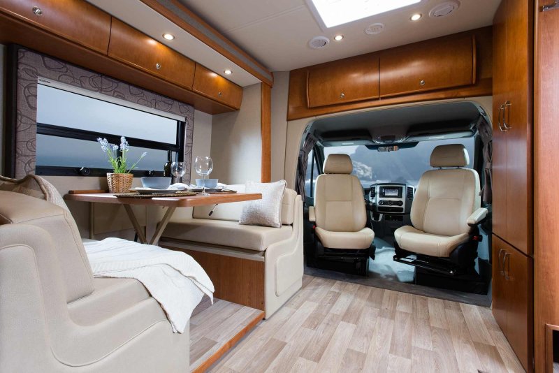 Автодом Мерседес Hymer