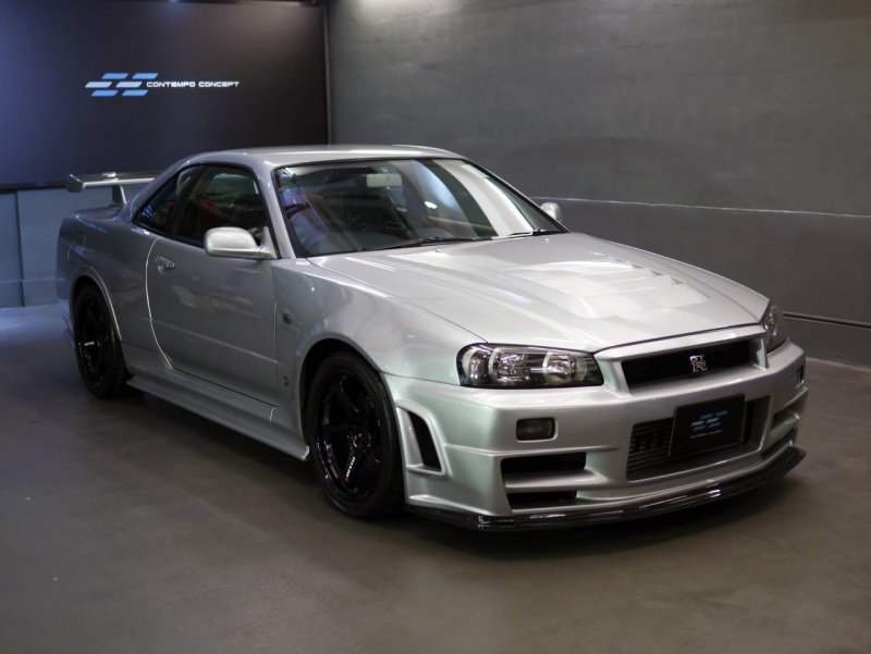 Nissan Skyline 2010