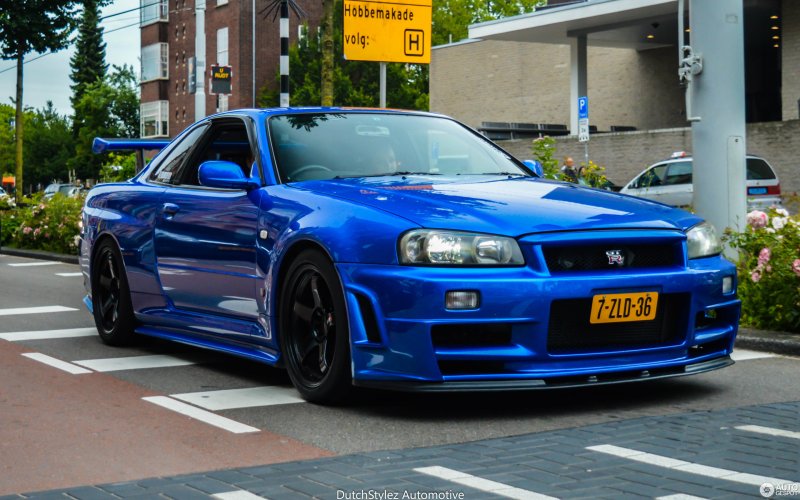 Nissan Skyline r34 gt-r z-Tune