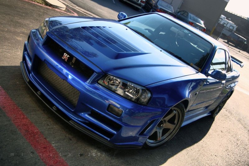 Nissan Skyline r34 gt-r