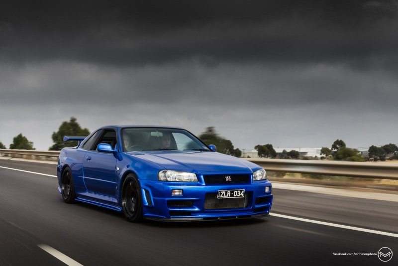 Nissan Skyline GTR r34 Blue